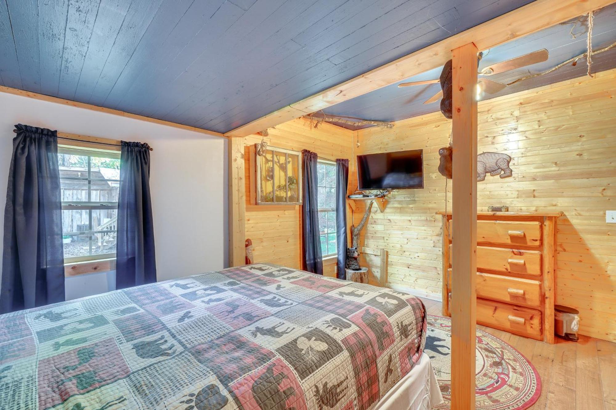 Just Fur Relaxin Sevierville Cabin With Hot Tub! Eksteriør bilde
